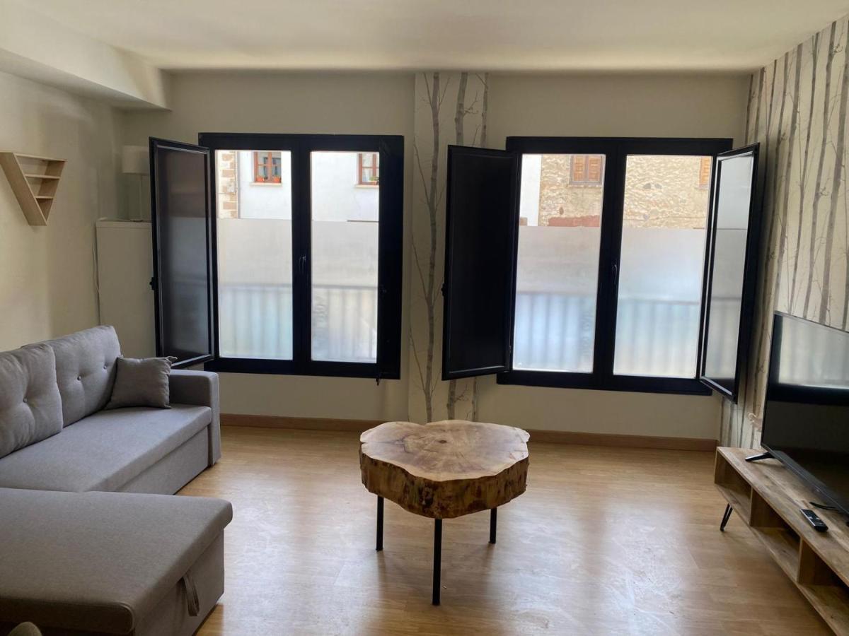 Apartamentos Palacio Azcarate Calle Calvario เอซกาไรย์ ภายนอก รูปภาพ
