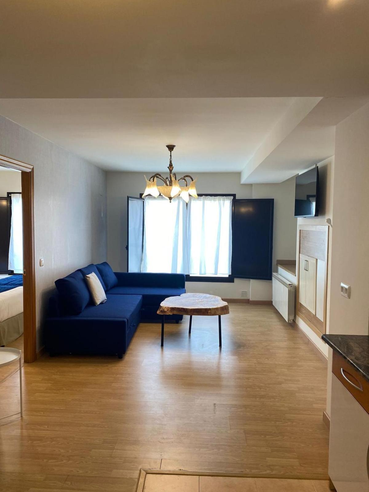 Apartamentos Palacio Azcarate Calle Calvario เอซกาไรย์ ภายนอก รูปภาพ